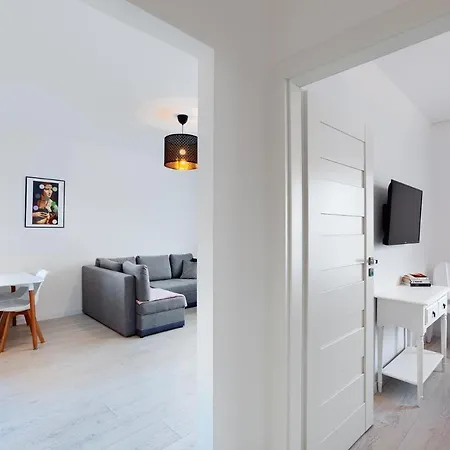 Dembowskiego - Unique *