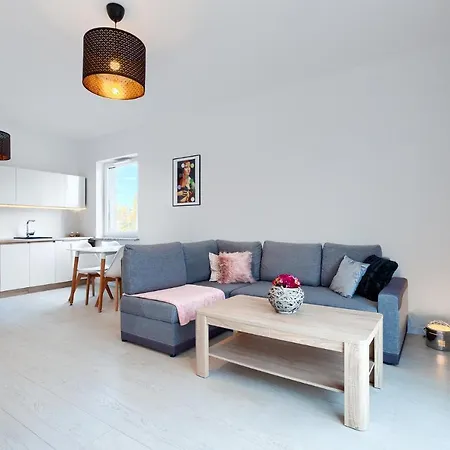 Dembowskiego - Unique